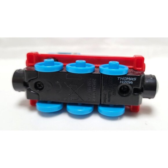 Thomas & Friends 2012 Gullane Take Along Thomas the Engine Lights Talks CFR92 - Picture 7 of 7